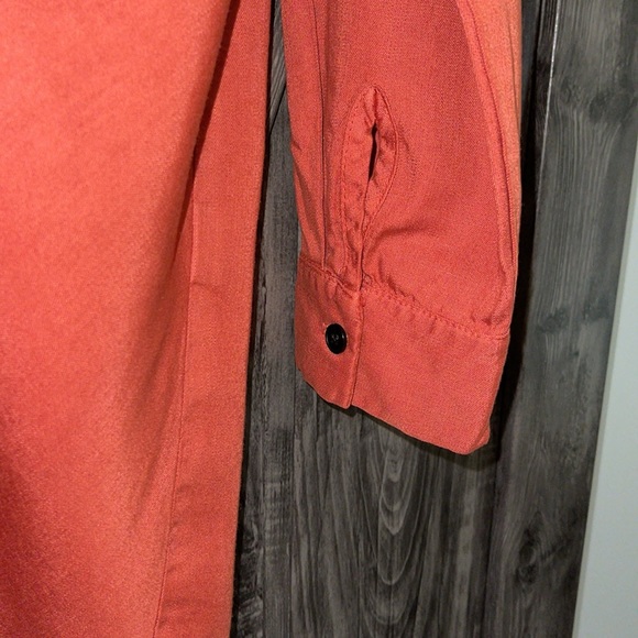 Burnt Orange button-up midi dress with a knot-tie - Picture 4 of 5